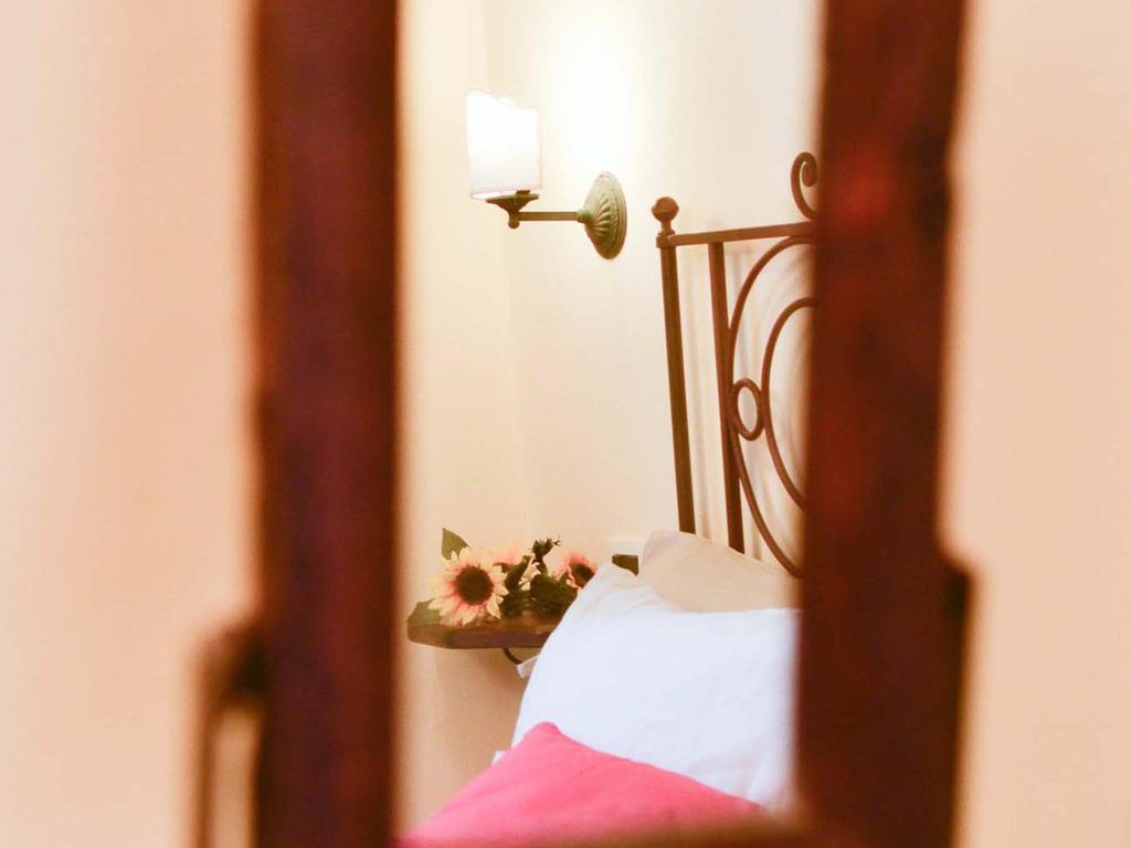 B&B Vicolo Della Scala Cortona Buitenkant foto